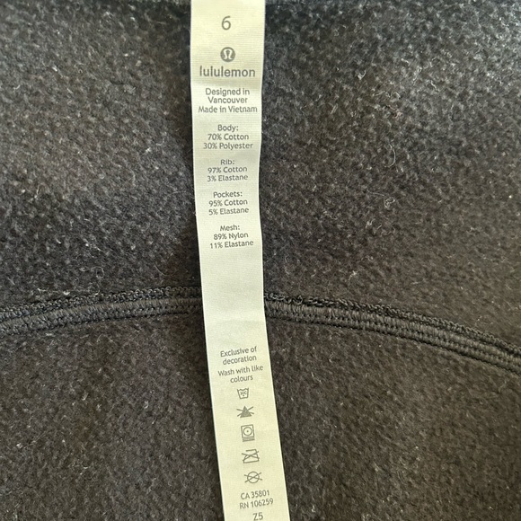 Lululemon black full zipped hoodie, Size 6, excellent preloved condition. - Picture 5 of 5